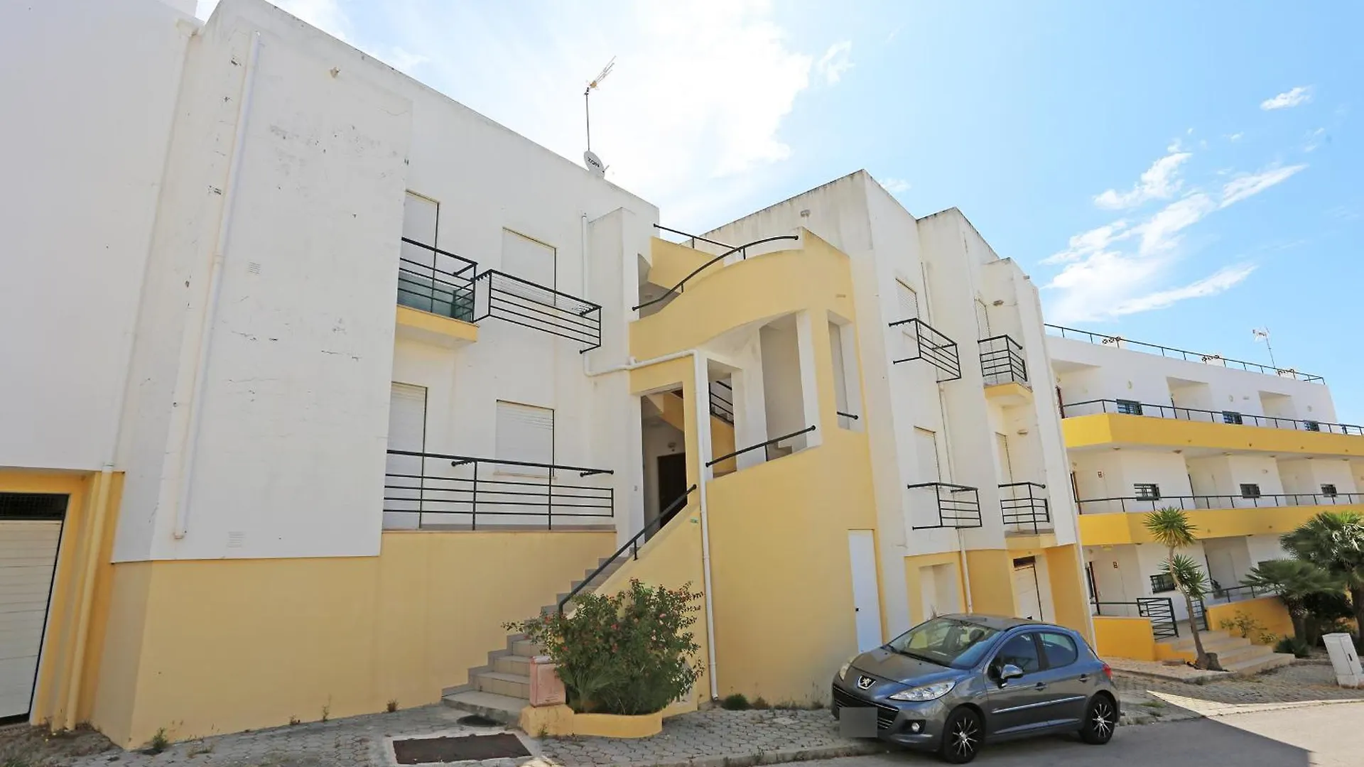 拉哥斯Quinta Dos Pinheiros公寓 0*, 拉哥斯