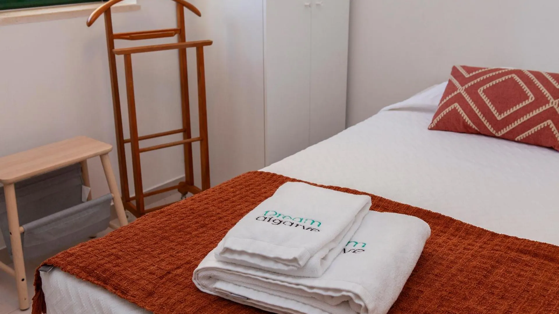 Apartamento Quinta Dos Pinheiros Lagos 0*,